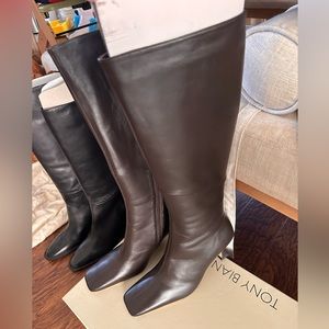 BRAND NEW TONY BIANCO BROWN LEATHER BOOTS SZ 10